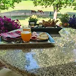 Domaine Bellavigne Et * Форкалькье