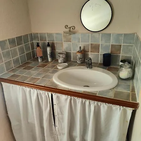 Domaine Bellavigne Et Форкалькье