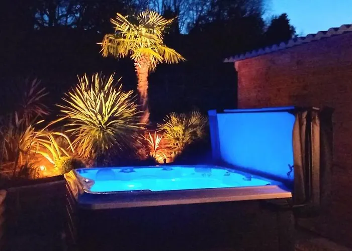 Holiday home Domaine Bellavigne Et