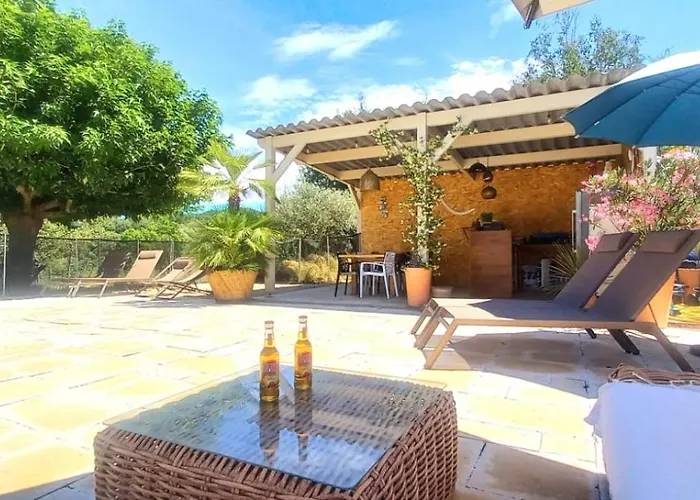 Domaine Bellavigne Et Holiday home Forcalquier