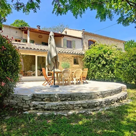 Holiday home Domaine Bellavigne Et